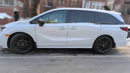 New York, Vehicles, Cars & Trucks , USD 26995,  Honda Odyssey Sport-L,  2026,  Automatic,  47000 KM,  FOR SALE 2023  &mdash; 47,000 GA Miles | $26,995