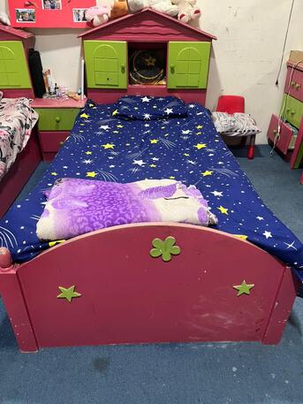 Al Thuqbah, Furniture, SAR 600,  Urgent Sale - Childrens : Two Beds, 4 Door Waldrop And Dressing Table