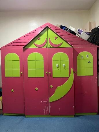 Al Thuqbah, Furniture, SAR 600,  Urgent Sale - Childrens : Two Beds, 4 Door Waldrop And Dressing Table