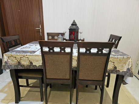 Sulai, Furniture, SAR 250,  Dining Table And TV Table