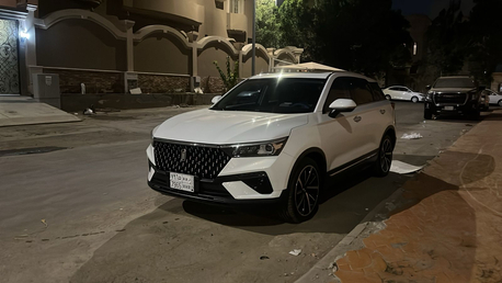 Jeddah, Vehicles, Cars & Trucks , SAR 56000,  BYD F0,  2025,  Automatic,  2000 KM,  FAW T77,  Model,  Driven, Fully Equipped And Like New.