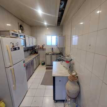 Riyadh, Apartments/Houses, SAR 2083/month,  3 BR,  3 BHK With Big Khaima Flat In A Villa On 2nd Floor Exit 11.