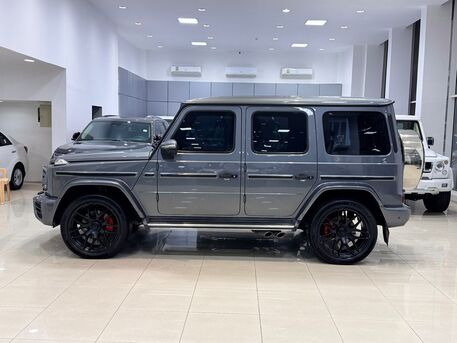 Manama, Vehicles, Cars & Trucks , BHD 37500,  Mercedes Benz G-500,  2019,  Automatic,  151750 KM,    /  (Grey)