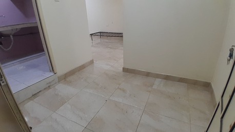 Gudaibiya, Apartments/Houses, BHD 160/month,  Studio,  Gudaibiya:- Spacious Unfurnished Studio Flat On Rent For 160bd With Unlimited EWA.