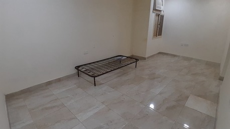 Gudaibiya, Apartments/Houses, BHD 160/month,  Studio,  Gudaibiya:- Spacious Unfurnished Studio Flat On Rent For 160bd With Unlimited EWA.