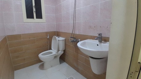 Gudaibiya, Apartments/Houses, BHD 160/month,  Studio,  Gudaibiya:- Spacious Unfurnished Studio Flat On Rent For 160bd With Unlimited EWA.