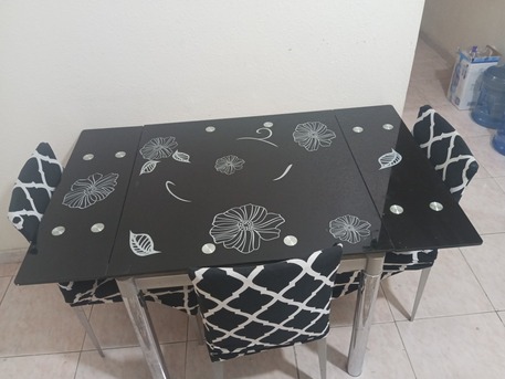 Al Marwah, Furniture, SAR 650,  Seater Swing And Dinning Table With 3 Metal Chairs