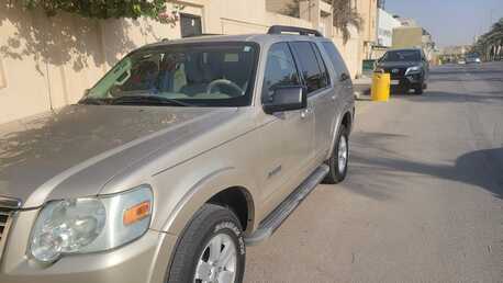 Riyadh, Vehicles, Cars & Trucks , SAR 15000,  Ford Explorer Sport,  2007,  Automatic,  300 KM,