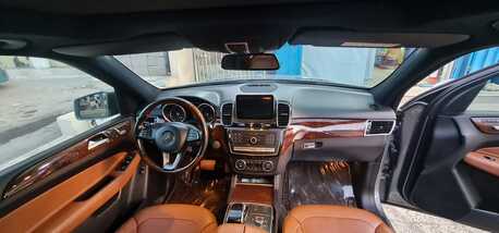 Riyadh, Vehicles, Cars & Trucks , SAR 90000,  Mercedes-Benz GLE,  2016,  Automatic,  200000 KM,  GLE 400 4MATIC (Twin-Turbo V6)