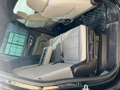 Riyadh, Vehicles, Cars & Trucks , SAR 149500,  Chevrolet Suburban,  2023,  Automatic,  92300 KM,  For Sale Suberban