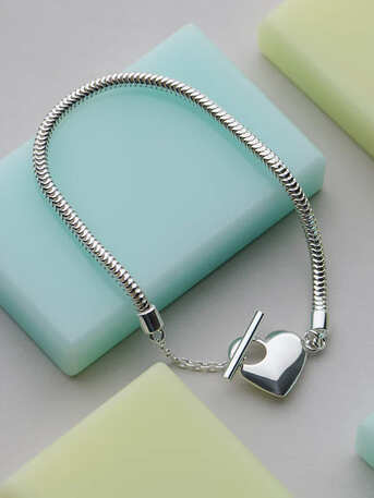 Mumbai, Jewelry, Why Silver Bracelet For Women And Girls Are Loved By Everyone