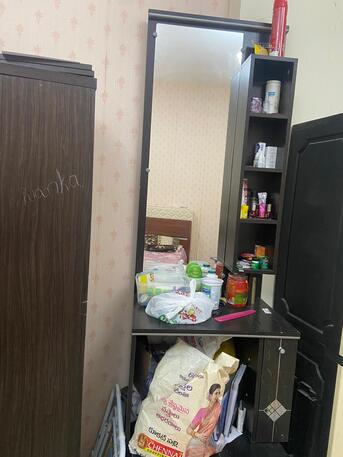 Manama, Furniture, BHD 45,  Samsung 43 Inches Smart Tv For Sale And Dressing Table For Sale-20 Bhd