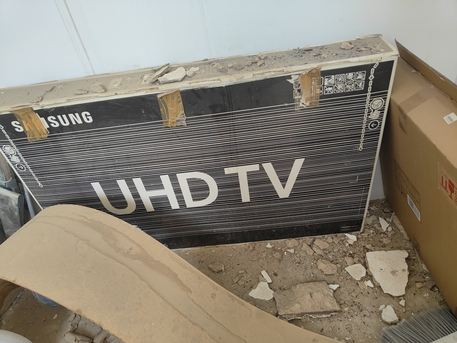 Al Malaz, Appliances, SAR 1100,  Samsung Smart Tv 55 " Good Condition