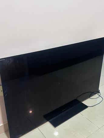 Al Malaz, Appliances, SAR 700,  Sony BRAVIA  55-inch (140cm) LCD Television