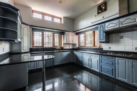 Kerala, Real Estate For Sale, INR 45000000,  4 BR,  4067 Sq. Feet,  Independent House