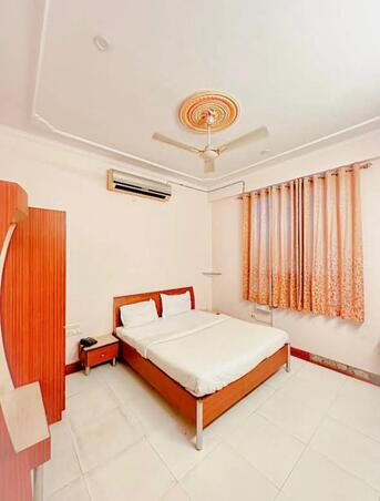 Jaipur, Real Estate, Hotel Happy Stay Jaipur &ndash; Comfortable Budget Stay