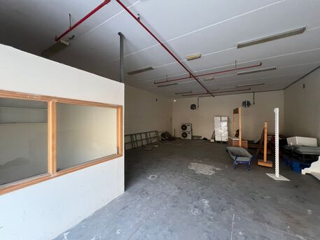 Hidd, Warehouses, BHD 450,  96 Sq. Meter,  Small Warehouse For Rent In Hidd &ndash; With Office Cabin