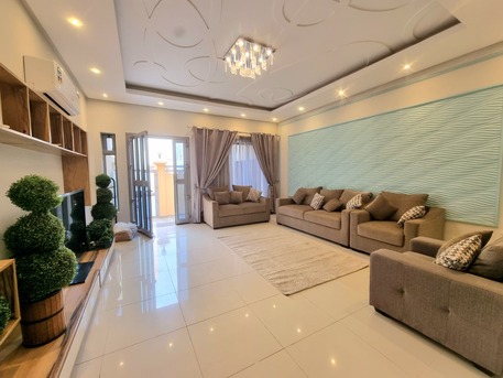 Busaiteen, Apartments/Houses, BHD 700/month,  Furnished,  3 BR,  200 Sq. Meter,  Spacious 3 BR FF Villa With Private Pool
