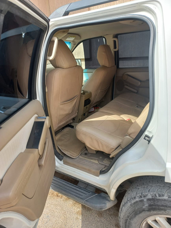 Al Malaz, Vehicles, Cars & Trucks , SAR 15000,  Ford Explorer,  2010,  Automatic,  309000 KM,    XLT &ndash; Family SUV &ndash; Well Maintained