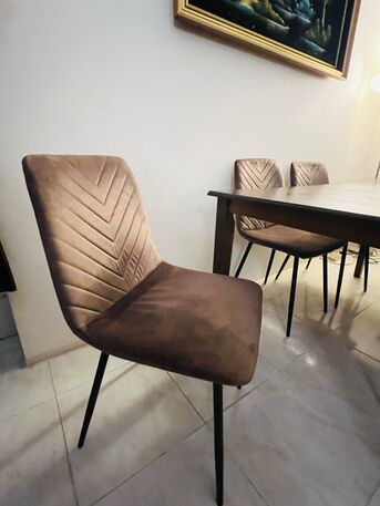 Dammam, Furniture, SAR 450,  Dinning Table With 6 Velvet Covered Chairs