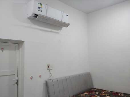 Dammam, Apartments/Houses, SAR 1000/month,  Furnished,  Studio,  600 Sq. Meter,  SAR 1000/month,1 BR, Semi Furnished Single Room For Decent Professional.