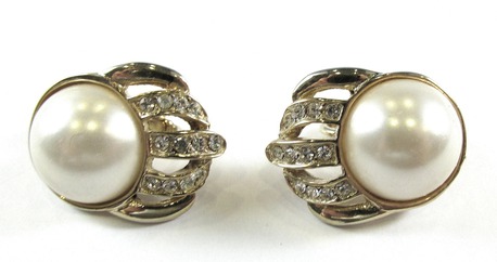 New York, Jewelry, Elegant & Collectible Vintage Earrings