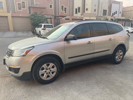 Jubail, Vehicles, Cars & Trucks , SAR 20500,  Chevrolet Traverse,  2015,  Automatic,  309000 KM,    LS | GCC |  | 20,500 SAR