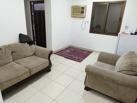 Al Khobar Al Shamalia, Housing Exchanges, SAR 1800/month,  2 BR,  Furnished Family Flat Available