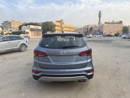 Dammam, Vehicles, Cars & Trucks , SAR 39000,  Hyundai Santa Fe,  2016,  Automatic,  241000 KM,  Santa Fe