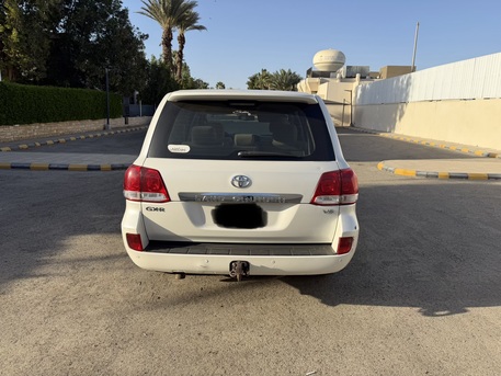 Jeddah, Vehicles, Cars & Trucks , SAR 100000,  Toyota Land Cruiser,  2009,  Automatic,  194017 KM,   Model  For Sale