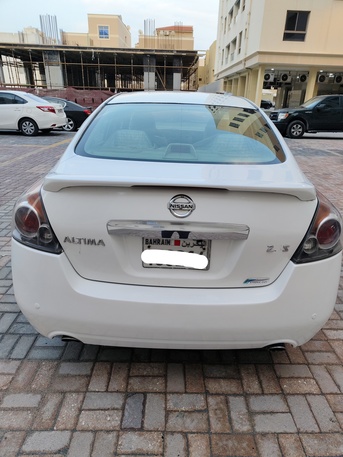 Hidd, Vehicles, Cars & Trucks , BHD 1550,  Nissan Altima,  2011,  Automatic,  160000 KM,  Well Maintained Vehicle, In A Good Condition To Use