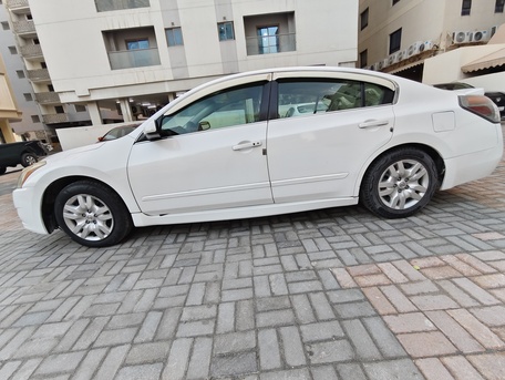 Hidd, Vehicles, Cars & Trucks , BHD 1550,  Nissan Altima,  2011,  Automatic,  160000 KM,  Well Maintained Vehicle, In A Good Condition To Use