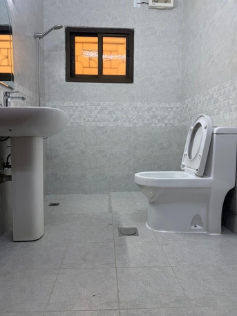 Mahooz, Apartments/Houses, BHD 300/month,  2 BR,  Mahooz : 2 Bedrooms And 2 Bathrooms Furnished Flat