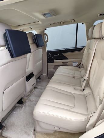 Riyadh, Vehicles, Cars & Trucks , SAR 290000,  Lexus LX570 Land Cruiser,  2019,  Automatic,  227000 KM,