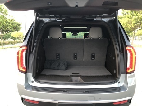 Jubail, Vehicles, Cars & Trucks , SAR 249000,  2024 Yukon SLT Full Option, 4x4, Low Mileage (42,000 Km), Original Paint, Stored,  2024,  &ndash;تحديد&ndash;,  42000 KM,  Jubail Down Town