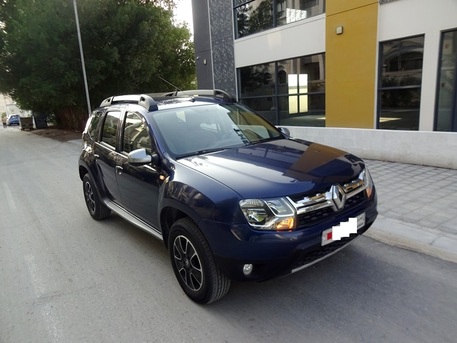 Zinj, Vehicles, Cars & Trucks , BHD 1900,  Renault Duster,  2017,  Automatic,  147000 KM,  LOW BUDGET SUV  FOR SALE 1900 BD NEGO