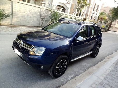 Zinj, Vehicles, Cars & Trucks , BHD 1900,  Renault Duster,  2017,  Automatic,  147000 KM,  LOW BUDGET SUV  FOR SALE 1900 BD NEGO