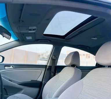 Zinj, Vehicles, Cars & Trucks , BHD 2400,  Hyundai Accent,  2017,  Automatic,  153000 KM,  *URGENT SALE*   Full Option With Sunroof