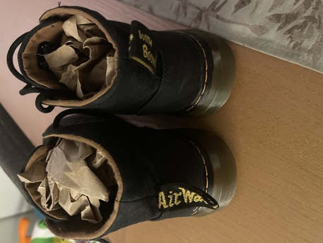 Riyadh, Clothing & Accessories, SAR 200,  Dr. Martens Mens Boots