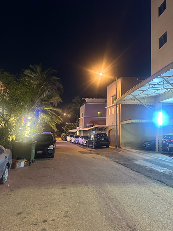 Salmaniya, Rooms Available, BHD 110/month,  Room For Rent In 3bhk Apartment In Salmaniya Near To Police Fort