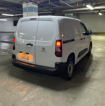 Jeddah, Vehicles, Cars & Trucks , SAR 29000,  Peugeot Partner,  2023,  Manual,  94000 KM,