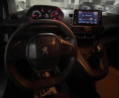 Jeddah, Vehicles, Cars & Trucks , SAR 29000,  Peugeot Partner,  2023,  Manual,  94000 KM,