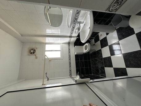 Manama, Rooms Available, BHD 150/month,  Furnished,  For Ladies Only : A Room With An Separate Bathroom