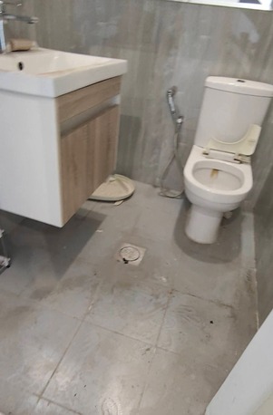 Mahooz, Villas, BHD 650,  Mahooz:- 3Bhk Duplex Commercial/Residential Villa On Rent.