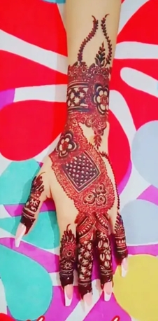 Khobar, Beautician, Henna Artist