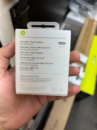 Jeddah, Mobile Phones, SAR 55,  Samsung 45W Adaptor, Apple 20W Adapter , Apple C2C Cable