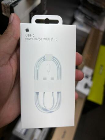 Jeddah, Mobile Phones, SAR 55,  Samsung 45W Adaptor, Apple 20W Adapter , Apple C2C Cable