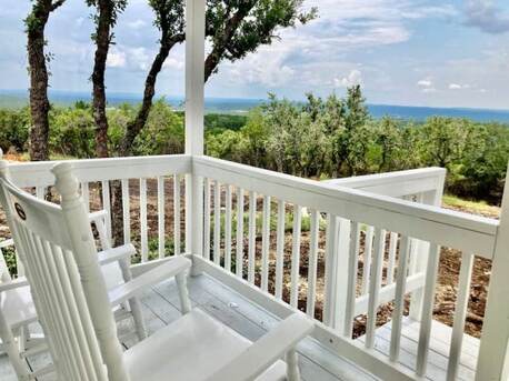 New York, Holiday/Vacation Rentals, Stay In A Secluded Romantic Cabin In Texas Hill Country At The Perch Haus