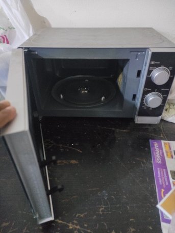 Hidd, Electronics, BHD 15,  Microwave Oven For Sale