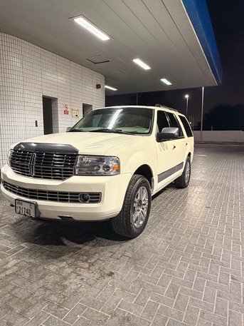 Sharjah, Vehicles, Cars & Trucks , AED 17500,  Lincoln Aviator,  2008,  Automatic,  137299 KM,   Lincoln Gcc Specs